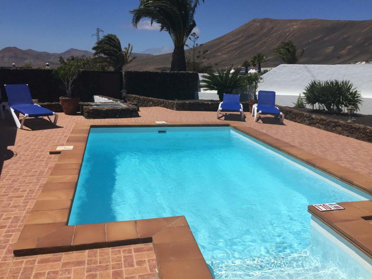 Villa Lucky - Heated Pool Mácher 外观 照片
